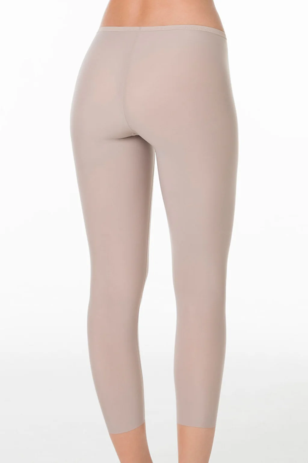 Seamless Abdomen Control Thigh Slimming Capri - Image 3