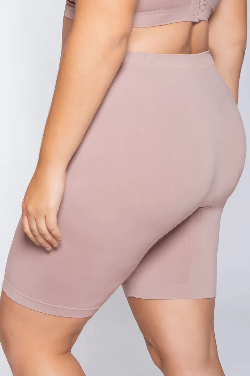 Seamless Thigh Shaping Plus Size Daily Short - Image 4